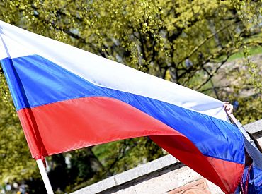 Rīgas dome: Neesot lieguma izmantot Krievijas karogu pilsētas rotāšanā hokeja čempionāta laikā