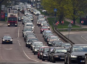 Сегодня Ригу перекроют из-за протеста таксистов: где и во сколько