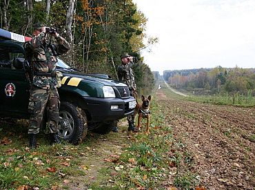 Šogad no Latvijas-Baltkrievijas robežas nelikumīgas šķērsošanas atturēti jau 8029 cilvēki