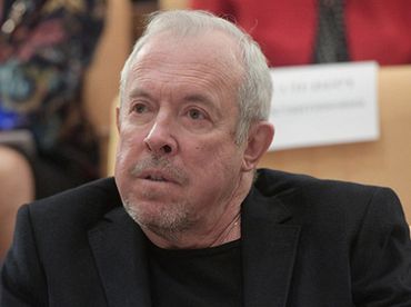 «Восхитительный салют из Ирана!» Макаревич пережил ракетный удар по своему дому (Видео)