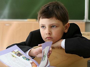 No piektdienas mācības Latvijas skolās un augstskolās notiks attālināti