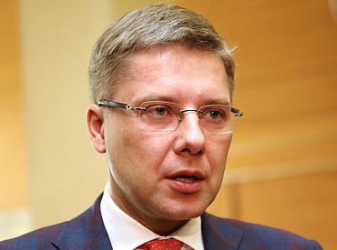 Ušakovs: Ierosinātais ekonomikas atveseļošanās fonds papildus stabilam daudzgadu budžetam veicinātu ātru ES atveseļošanos no Covid-19 krīzes