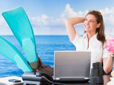 Aptauja: Latvijā 31% iedzīvotāju vasaras atvaļinājuma laikā plāno doties ceļojumā uz ārzemēm