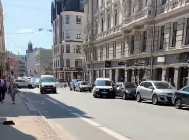 Aptauja: Latvijā 72% autovadītāju izjūt emocionālu pieķeršanos savai automašīnai