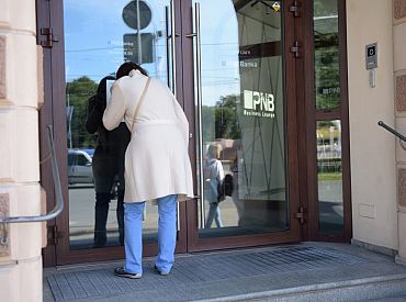 Klientu apkalpošana banku filiālēs notiks atbilstoši epidemioloģiski drošas vides prasībām