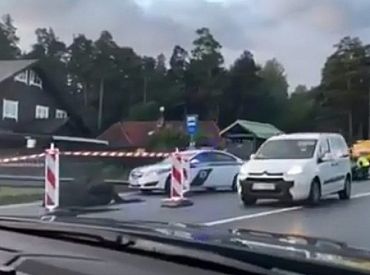 Rīgā dzērājšoferis no policijas bēdzis ar 170 kilometru stundā lielu ātrumu