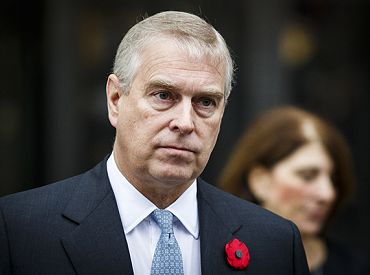 Принц Эндрю отказался от королевских титулов после беседы с королём