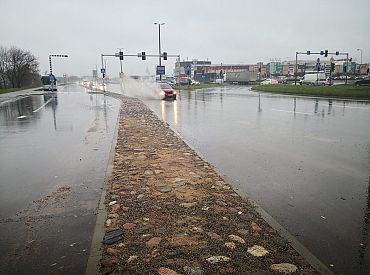 Синоптики уточнили прогноз на воскресенье: облачно, местами — моросящий дождь