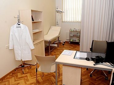 Могут ли проживающие за границей латвийцы лечиться в Латвии? Ответ министерства