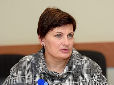 VM varētu piedāvāt ar Covid-19 saistīto pašizolācijas laiku samazināt līdz 10 dienām