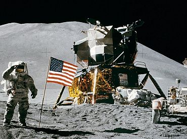 NASA откладывает высадку астронавтов на Луну до 2026 года