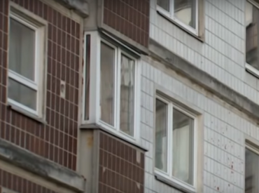 Умерла 4 года назад. Нашли, когда пришли выселять за долги по коммуналке