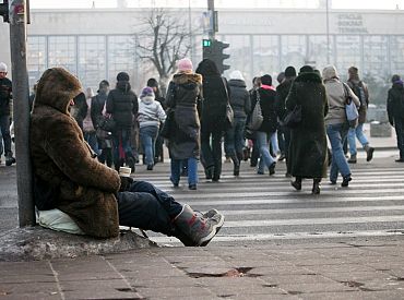 Nabadzības riskam Latvijā pakļauti 22,9% iedzīvotāju
