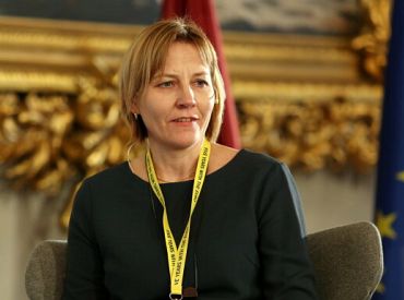 Amatpersonas: Juhansoni paredzēts apstiprināt EK ģenerālsekretāra amatā