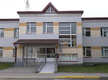 Aizkrauklē uz medicīnas iestādi nogādā astoņus skolēnus: iespējams lietoja narkotiskās vielas