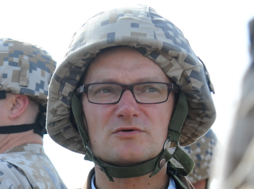 Garisons: Austrumu pierobežā par pilna laika vienībām būtu jāpārveido vismaz divi Zemessardzes bataljoni