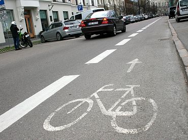 Pilngadīgām personām turpmāk būs jāmaksā par velosipēda vadītāja apliecības iegūšanu