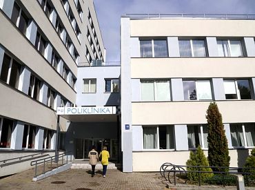 Stingrā izolācijā atrodas 14 Vidzemes slimnīcas darbinieki