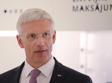 Kariņš: Mediķu atalgojumu varētu palielināt, ja visi maksātu līdzvērtīgas minimālās sociālās iemaksas