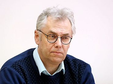 Perevoščikovs: Bērniem vecumā no 10 līdz 14 gadiem novērojams Covid-19 saslimstības pieaugums