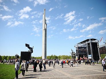 Pētnieks: Nevajag demonizēt visus cilvēkus, kuriem sāp pieminekļa Pārdaugavā nojaukšana