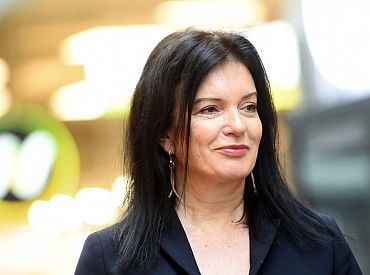 Labklājības ministre arī Māmiņdienā aicina neaizmirst Covid-19 piesardzības pasākumus