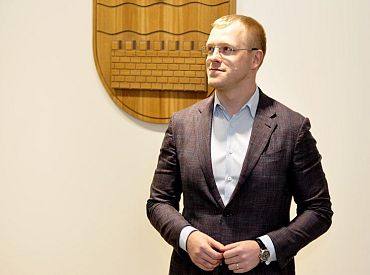 Elksniņu no Daugavpils mēra amata gāž otro reizi viena sasaukuma laikā