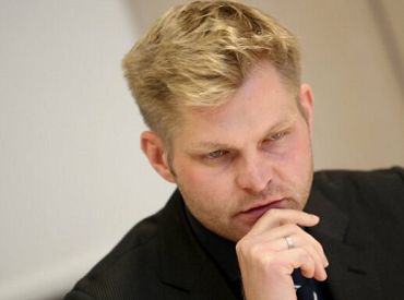 Eglītis: Ukrainas civiliedzīvotājus uzņemošajām mājsaimniecībām varētu piešķirt «pateicības pabalstu» 300 eiro apmērā