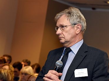 Briģis: Ceļotāji riskē ar jaunu vīrusa paveidu ievešanu Latvijā