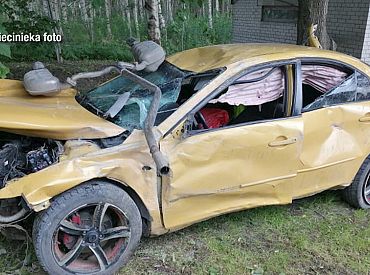 Pagājušajā diennaktī ceļu satiksmes negadījumos bojā gājuši četri cilvēki
