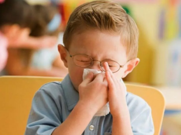 Весна атакует! Врачи рассказали, как усмирить сезон чихания