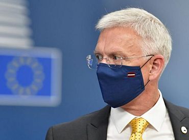 Kariņš rosinās valdību lemt par stingrākiem drošības pasākumiem Covid-19 izplatības iegrožošanai