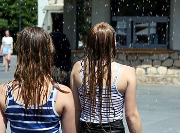 Trešdien gaidāms karsts laiks ar lietus, negaisa un krusas potenciālu