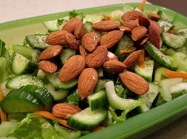 Сколько миндаля нужно есть в день, чтобы кишечник сказал спасибо?