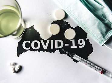 Ceturtdien atklāti 455 Covid-19 gadījumi, bet miruši deviņi sasirgušie