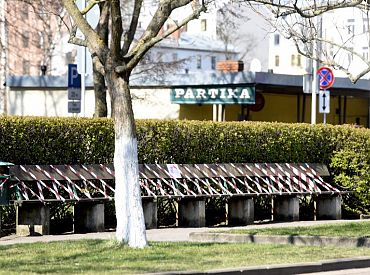 Rosina noteikt lielākus pulcēšanās ierobežojumus, tostarp privātos pasākumos un restorānos