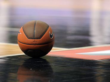 Расходы на Олимпиаду: шесть баскетбольных команд сыграют в Риге за 2 миллиона евро