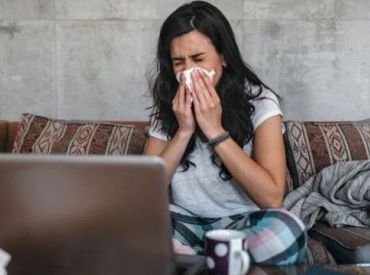 Грипп накрыл Европу раньше обычного: кто болеет чаще всего и почему пик еще впереди?