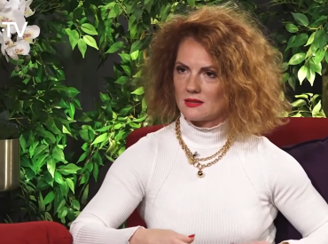 Будете смеяться, но мои соседи — взрослые люди: Бранте засветила домовой чат