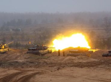 Ādažu poligonā notiks pašgājējhaubiču un mīnmetēju šaušanas apmācība