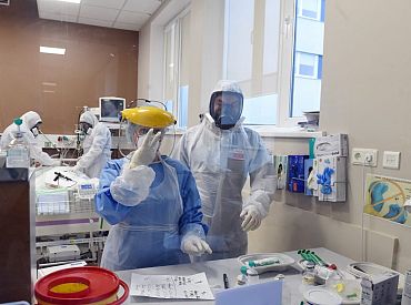 Vakar atklājot 688 jaunus Covid-19 inficētos, Latvijas kumulatīvais rādītājs pārsniedzis 400 gadījumus