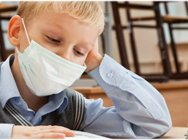 Saeimas komisija saglabā prasību audzēkņiem atrasties skolā ar maskām