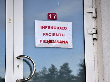 SPKC: Saslimstība ar Covid-19 Latvijā samazinās lēni un drošības pasākumu atvieglošanai nav pamata