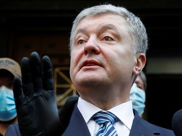 Порошенко не выпустили из Украины из-за его планов встретиться с Орбаном: Венгрия отреагировала резко