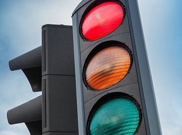 Гаджет машинного доения: как камера красного света стала ловушкой для водителей