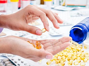 Aptauja: Vien 9% iedzīvotāju pavasarī lieto vitamīnus