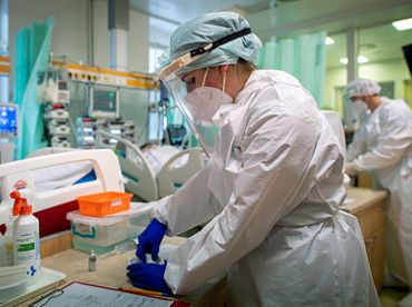 Ceturtdien atklāti 666 Covid-19 gadījumi un astoņi sasirgušie miruši