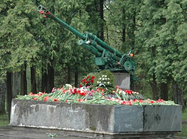 Krievijā ierosināta krimināllieta par lielgabala pazušanu no padomju memoriāla Jēkabpilī