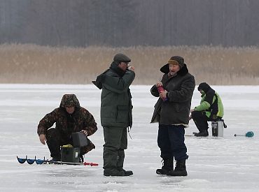 Mārupē aizliedz atrasties uz ledus; aizliegums attiecas uz Babītes ezeru