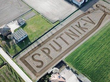 Ārsts: Vietējās varas pārstāvji Latgalē pieļāva kļūdu, aicinot nogaidīt un solot vakcīnu no Krievijas